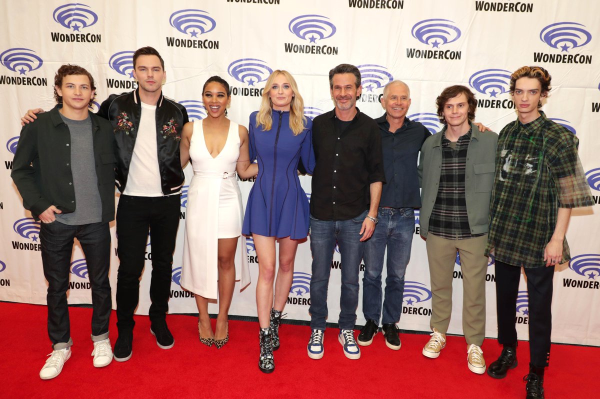 Video Dark Phoenix Cast Takeover Wondercon X Men Films